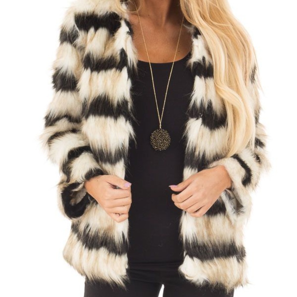 RARE hard to find Black and Ivory Faux Fur NWOT